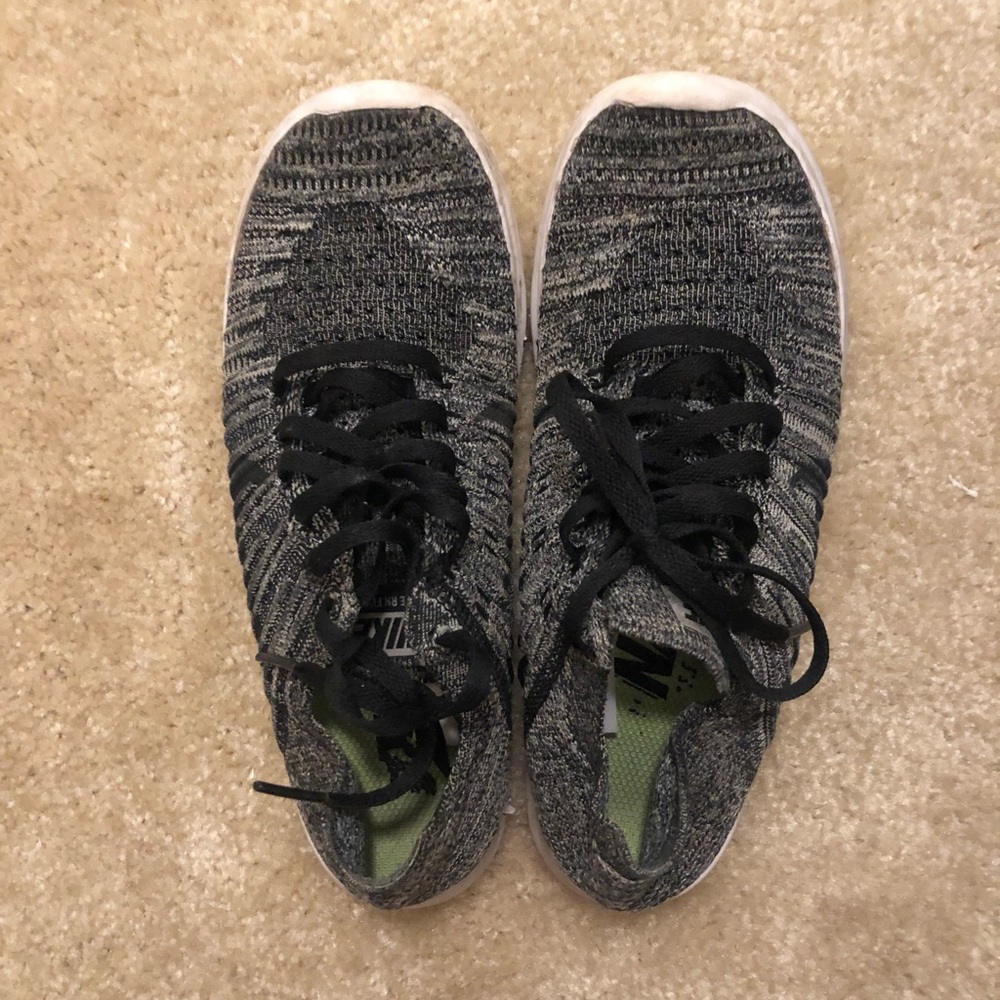 Nike Flyknit tennis shoes